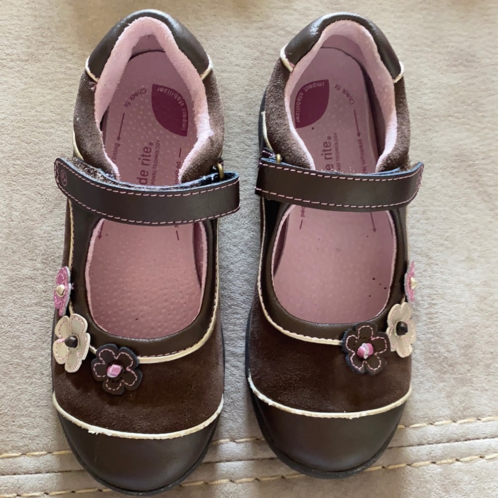 New without tags. Stride Rite Mary Jane shoes